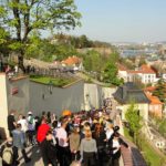 Vista (e fila) do Distrito do Castelo de Praga, na República Tcheca