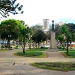 Praça Santos Andrade, em Curitiba