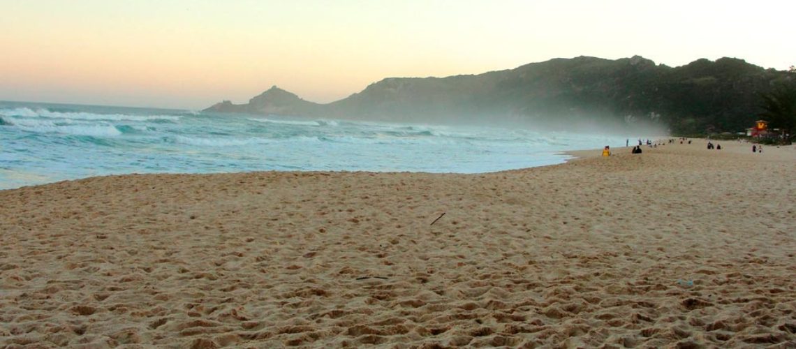 Praias de Florianópolis pra conhecer num fim de semana 🌊