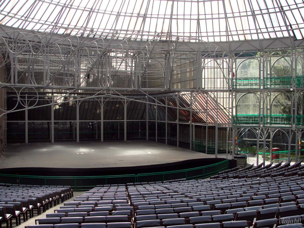 Interior da Ópera de Arame, em Curitiba
