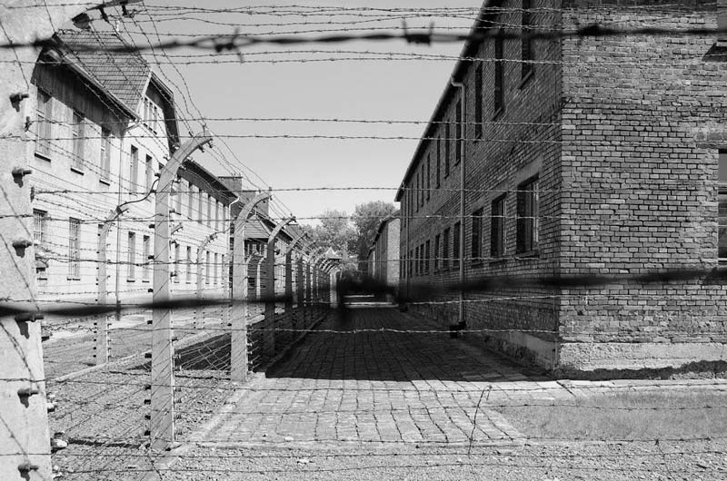 Campo de concentração de Auschwitz, perto da Cracóvia – Foto Daniel Conceição / Um Homem Precisa Viajar