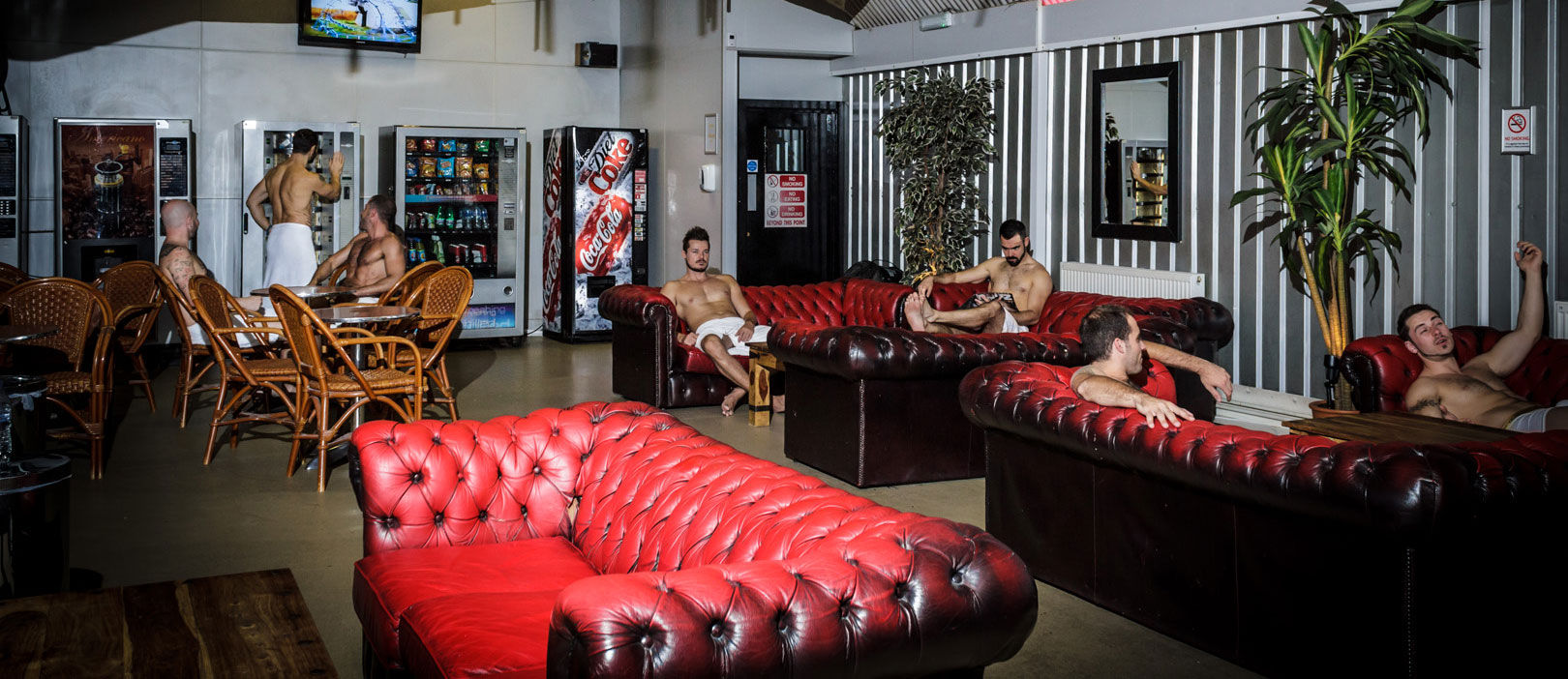 Guia gay de Londres: Lounge da sauna gay Chariots Roman Spa, no bairro de Vauxhall - Foto: chariots.co.uk