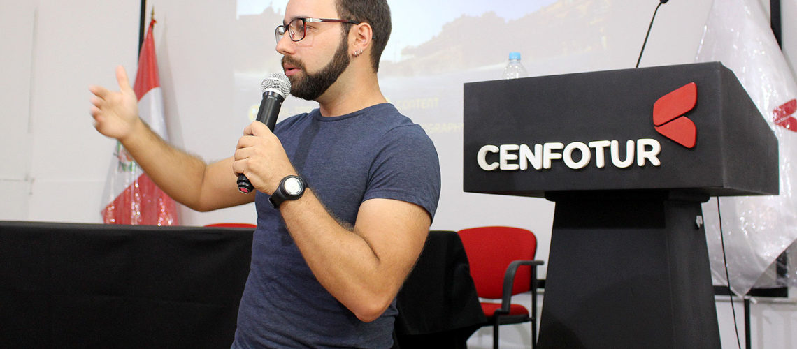 Apresentei um Seminário Internacional em Lima | Mochilão Peru #7