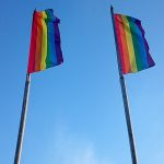Bandeiras no início da Parada Gay de Dublin - Foto: Paulinho Basile