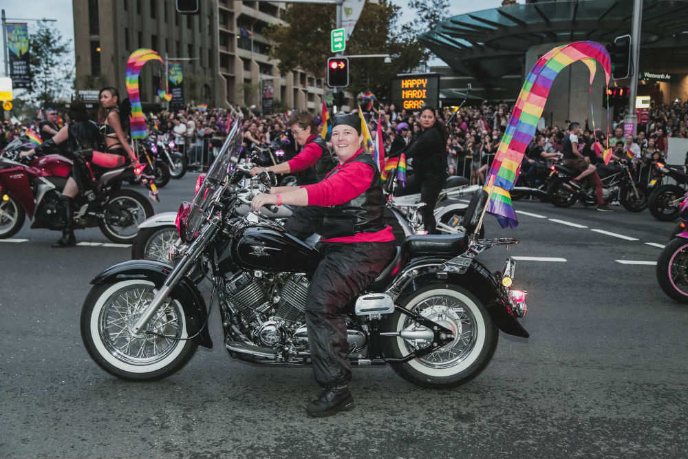 Dykes on Bikes no Mardi Gras LGBT Sydney, na Austrália - Foto: Tourism Australia