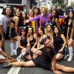Drag queen Tchaka e participantes da Parada LGBT SP 2018