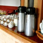 Pousada em São Francisco Xavier: café da manhã com leite, café, chá e achocolatado