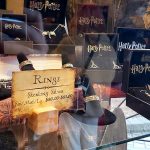 Roteiro Harry Potter em Toronto: Jóias de Harry Potter na loja Curiosa Society