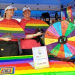 Pride Fest: tenda oficial da Naples Pride tinha brincadeiras para arrecadar fundos para a organização