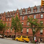 Hostel em Nova York: fachada do HI NYC